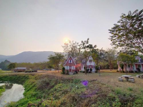 Surrounding environment, The Open Hills in Chong Sadao