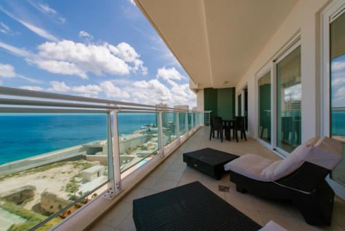 Seafront Apartments Sliema by Buena Vista 2