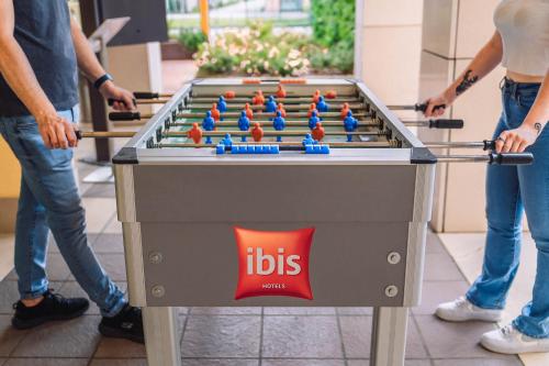 Ibis Como