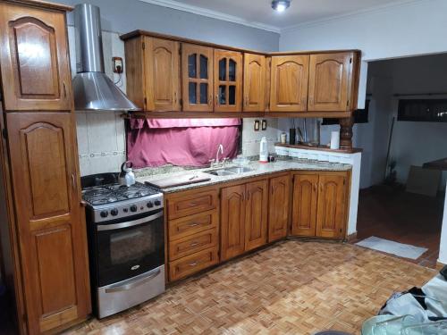 Kitchen, Casa Quinta con Pileta in Roque Sáenz Peña