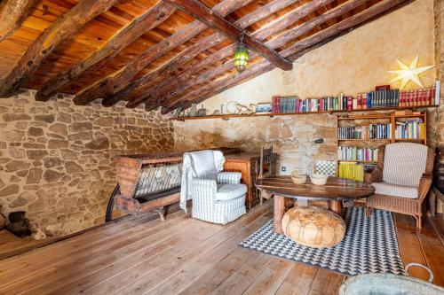 Szórakozási lehetőségek, Can Miqueló - casa rural 16 hòstes (Can Miquelo - casa rural 16 hostes) in Prat de Comte