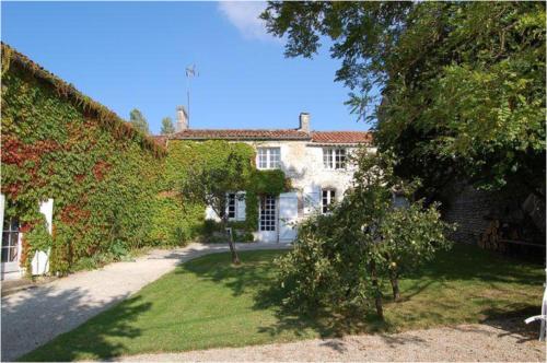 Iekārtas, Domaine borgnette fantastique maison  in Saint-Simeux