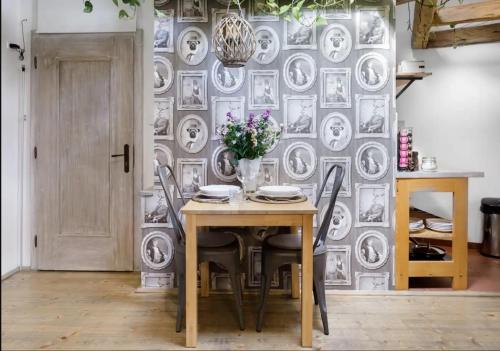 Romantic Studio in Old Town Prague - image 5