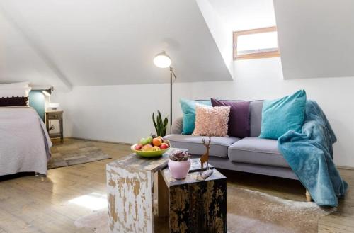 Romantic Bohemian Studio in Old Town Prague, Praha (fotografie 6)