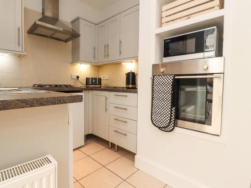 14 Berwick Road, Lytham St Annes (zdjęcie 8)