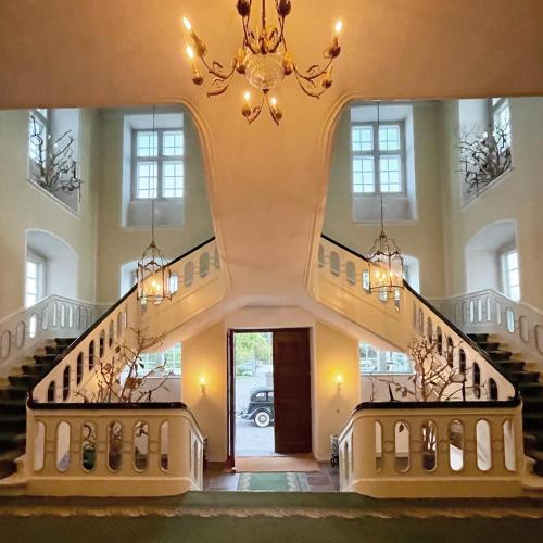 Exterior view, Skjoldenæsholm Slot in Jystrup