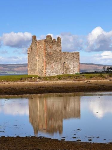 Lochranza Country Inn