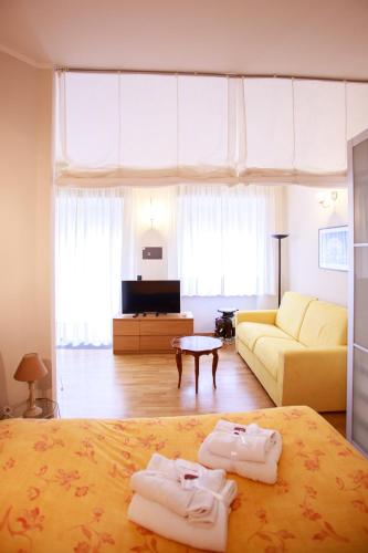 Sofia House with Private Parking, Janov (fotografie 7)