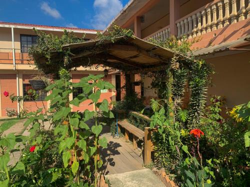 Apart-Hotel Plaza Familiar in Intibuca