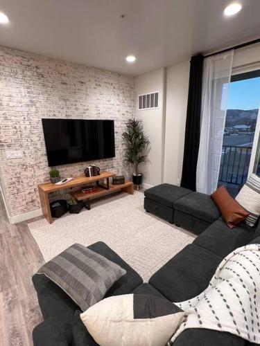 Richfield Loft Suite - Castle Rock Condos