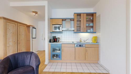 strandnahe und zentral gelegene FeWo, Hund willkommen, Haus Saxonia, Binz 95m von Wylichstraße entfernt