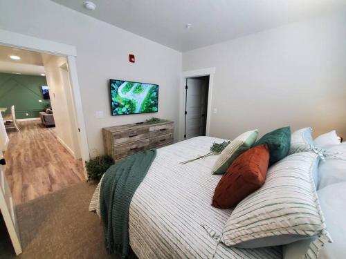 Monroe Mountain Suite - Castle Rock Condos