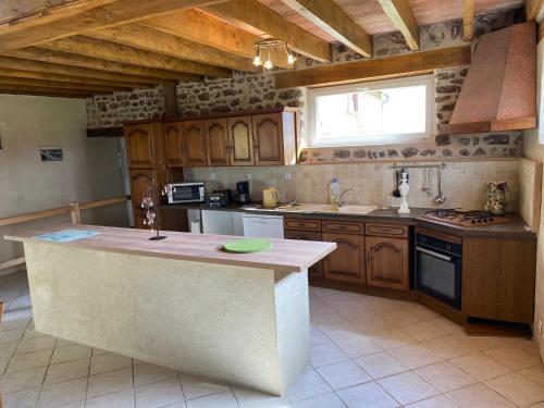 Le Petitepinay Chambres et Gite in Fresnay-sur-Sarthe