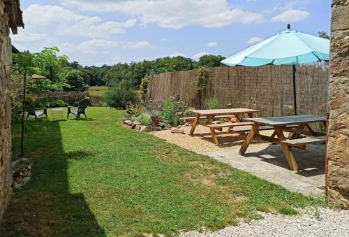 Gite 3 chambres, 2 à 10 pers et jardin clôturé - Oradour-sur-Glane