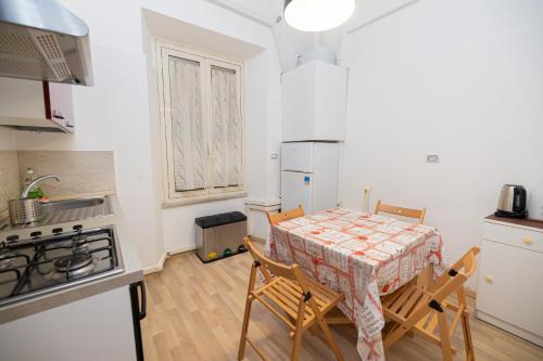 Adriana sweet apartment, Rom (Foto 9)