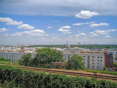 Mais 6p, jard-pk, 10'Paris. 5' hôp Foch,Vue Paris. - Location saisonnière - Suresnes