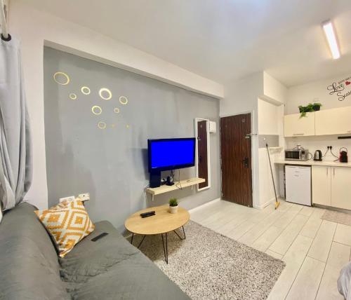 סוויטה בוגרשוב על הים in Tel Aviv