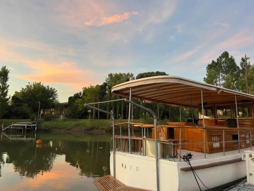 537585422 Narbona Wine Lodge