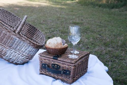 537585437 Narbona Wine Lodge