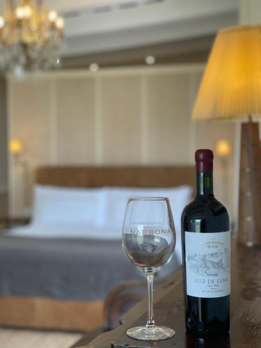 537585809 Narbona Wine Lodge