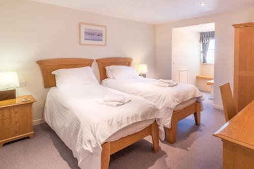 Flat 2 Mawgan Porth Golf Club in St Mawgan