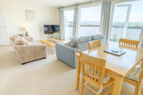 Flat 2 Mawgan Porth Golf Club in St Mawgan