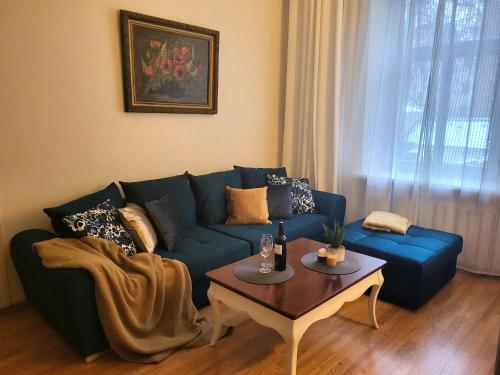 Riga Premium & Fireplace Apartment, 1870s, TOP location, Self check-in