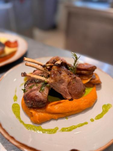 537593899 Narbona Wine Lodge