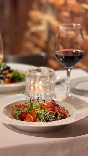 537593900 Narbona Wine Lodge