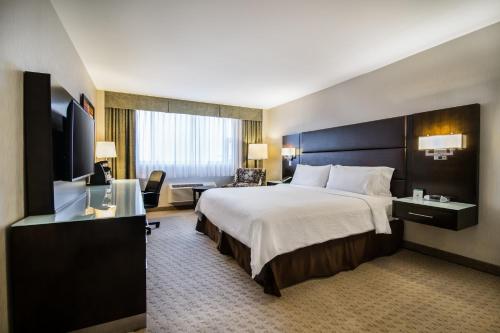 Holiday Inn Vancouver-Centre Broadway, an IHG hotel - Hotel - Vancouver