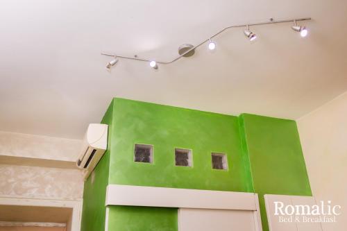 Romatic - image 3