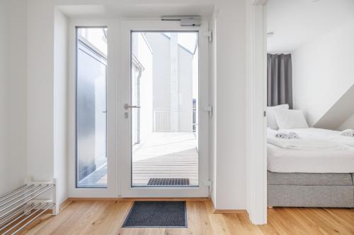 SYMPHONY Apartments 38 - Modern Loft with Terrace and Grill in Central Location, Vienna (photo 8)