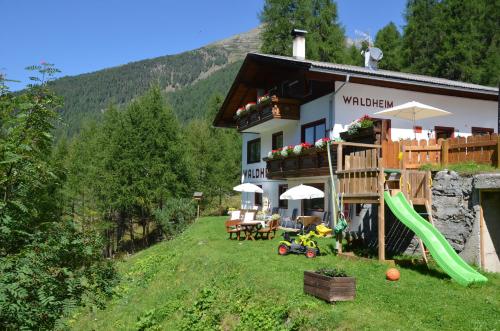 Waldheim - main image