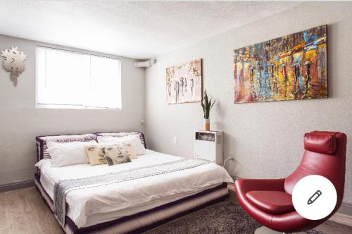 Beautiful Apartment in the heart of Koreatown! in Los Angeles, USA