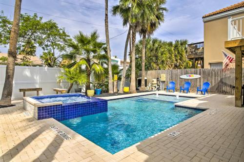 Home with Heated Pool and Hot Tub Less Than 1 Block to Beach!