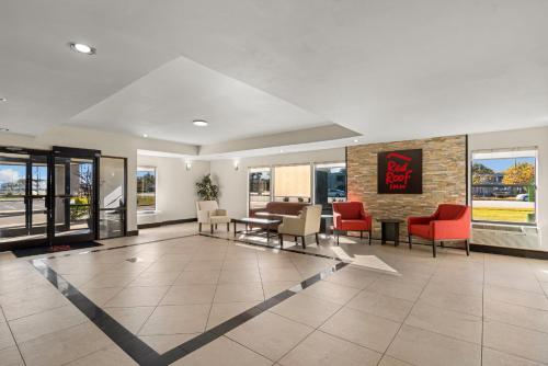 ล็อบบี้, Red Roof Inn Washington, NC in วอชิงตัน (NC)