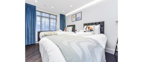 Luxury Abode: 5-Bed Haven Ideal for Big Groups!, Londyn (zdjęcie 5)