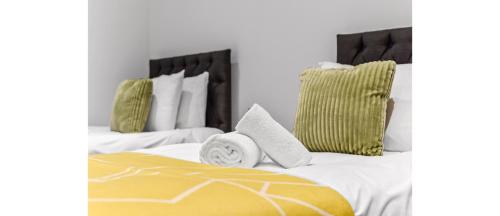 Luxury Abode: 5-Bed Haven Ideal for Big Groups!, Londyn (zdjęcie 9)