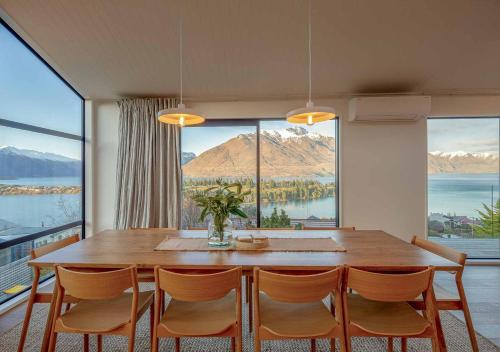 Fernlea - Luxury Holiday Home by MajorDomo - image 3