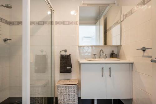 Apartment image 10