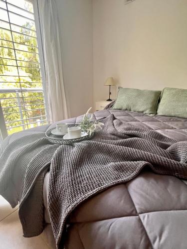 Departamento céntrico con cochera! En pleno centro a una cuadra de Av San Martín