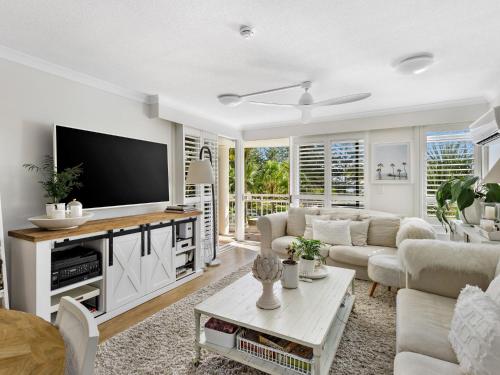 Burleigh Mediterranean Beachfront Resort in Burleigh Heads