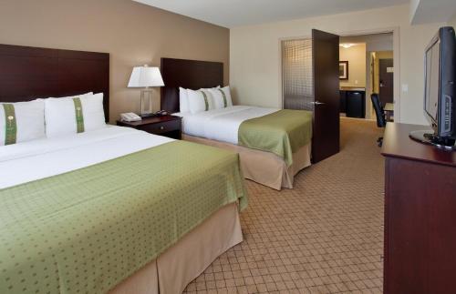 Holiday Inn Hotel and Suites-Kamloops, an IHG Hotel