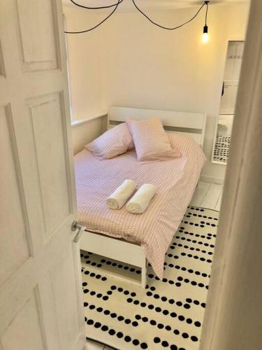 The Loft - Bright apartment centre St Ives sleep 4, Cornwall