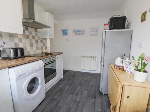 Halcyon Annexe