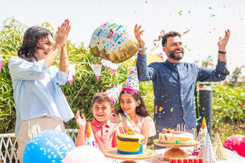 537653988 Holiday Inn & Suites - Dubai Science Park by IHG
