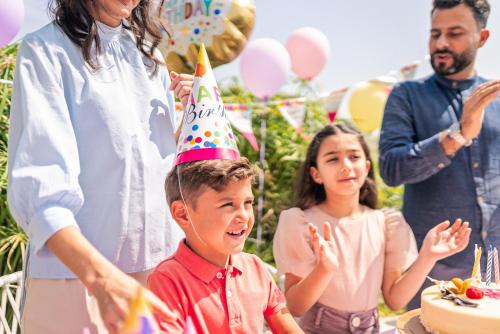 537653990 Holiday Inn & Suites - Dubai Science Park by IHG
