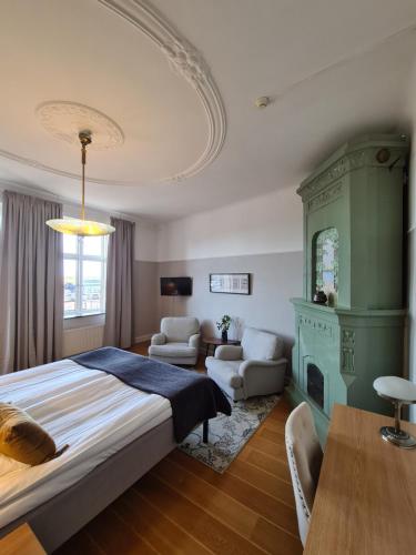 Hamnhotellet Kronan near Hamnkrogen pa Hven