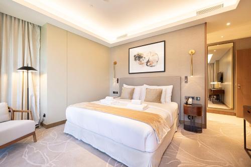 SmartStay at Address Opera - Unique Burj Khalifa Views - Brand New Luxury Residences, Dubái (foto 4)