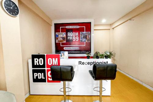 Standard Double Room image 9